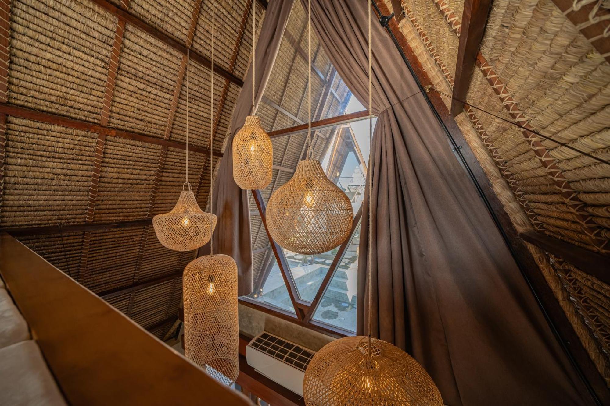 Desa Harmonis Bed & Breakfast Pecatu  Exterior photo