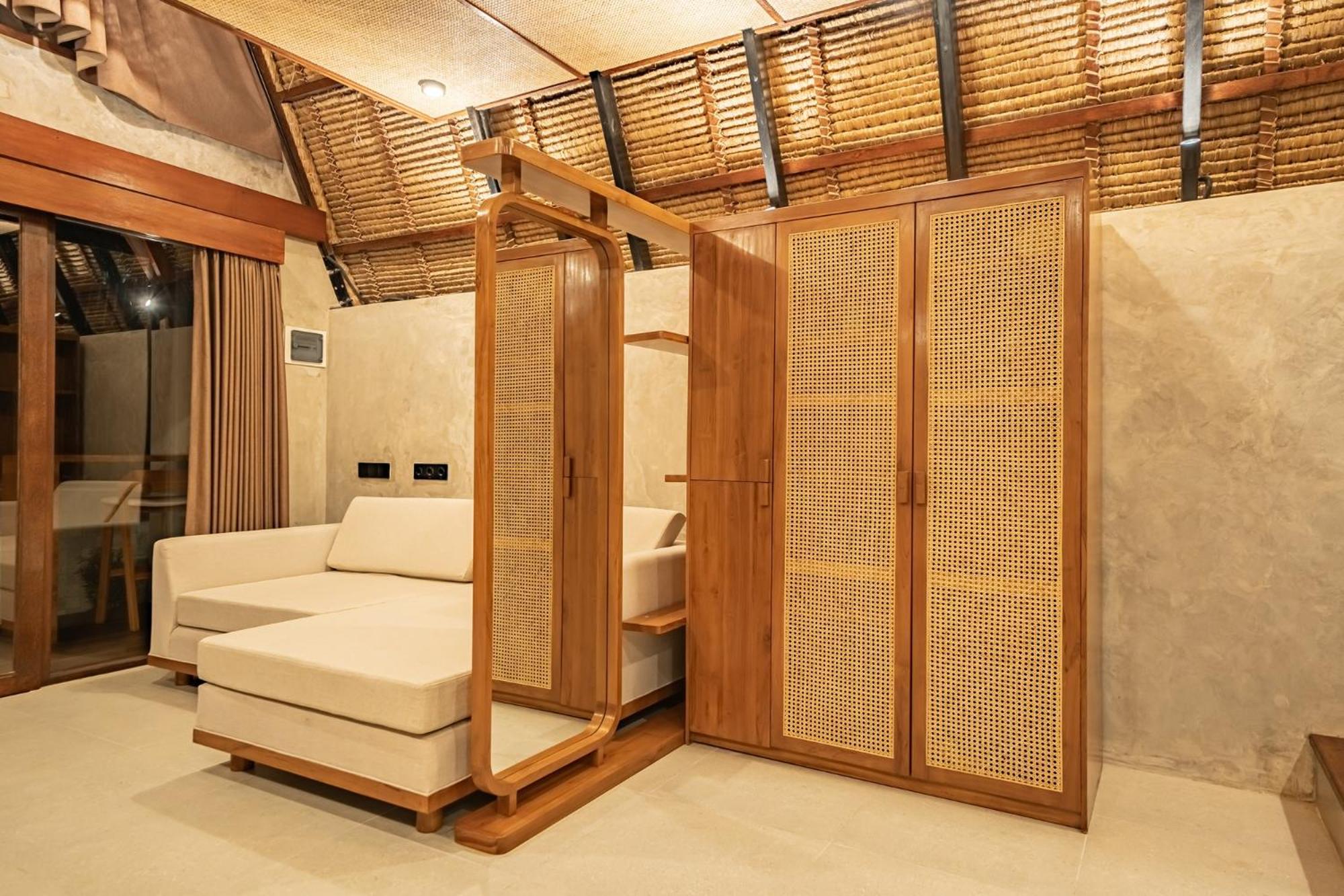 Desa Harmonis Bed & Breakfast Pecatu  Exterior photo