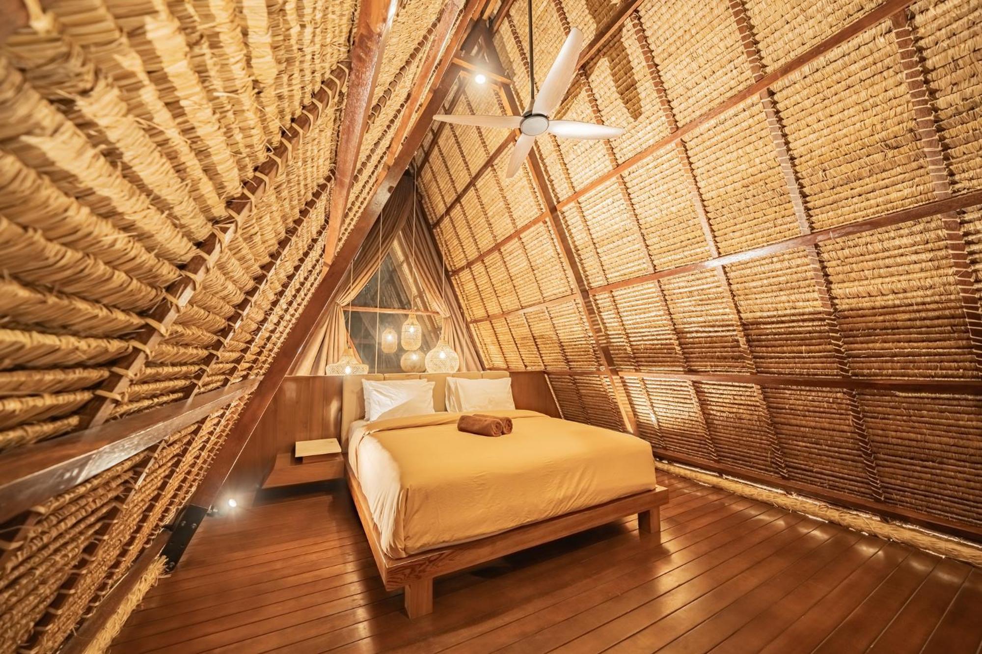 Desa Harmonis Bed & Breakfast Pecatu  Exterior photo